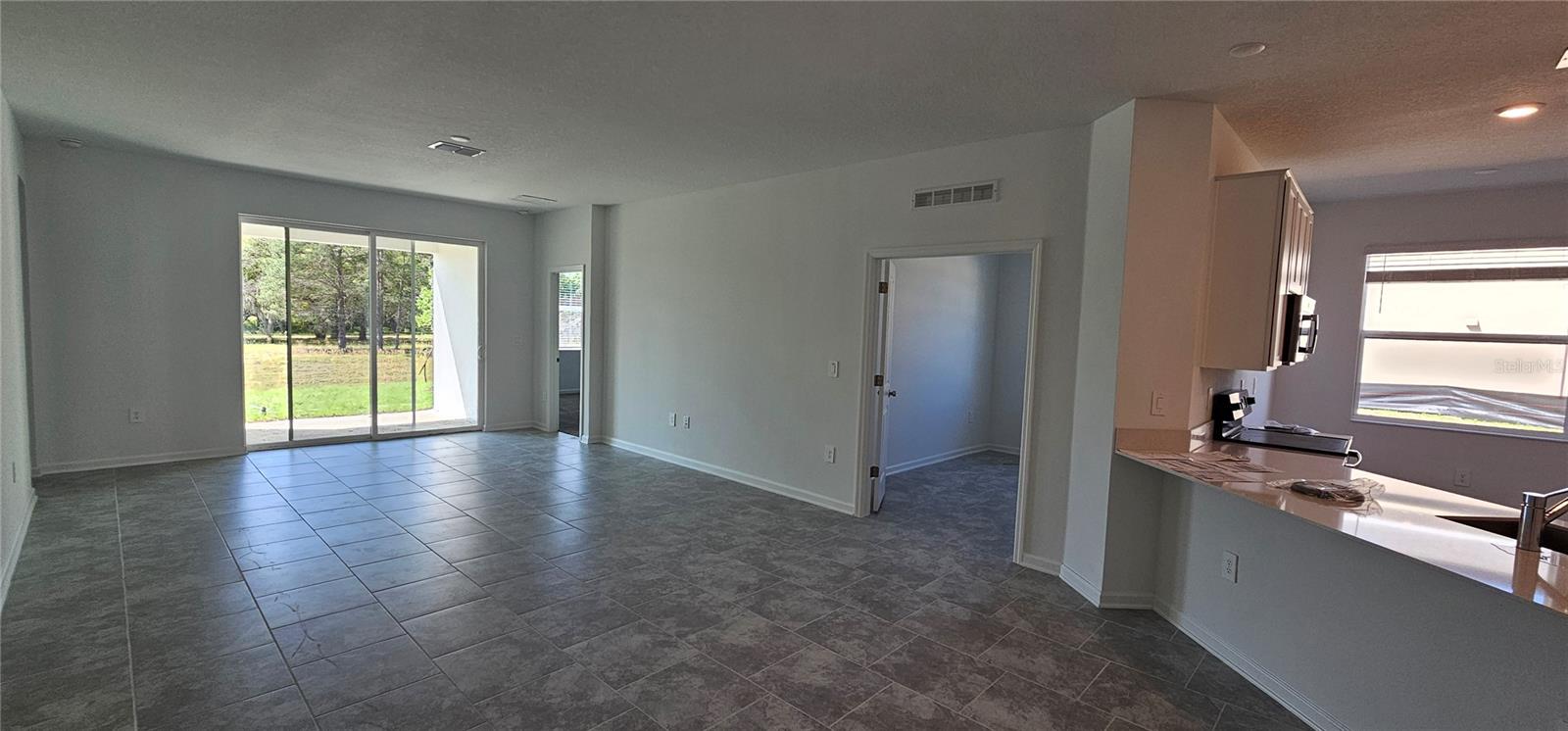 2732 GENTLE RAIN DR, DAVENPORT, FL, 33837