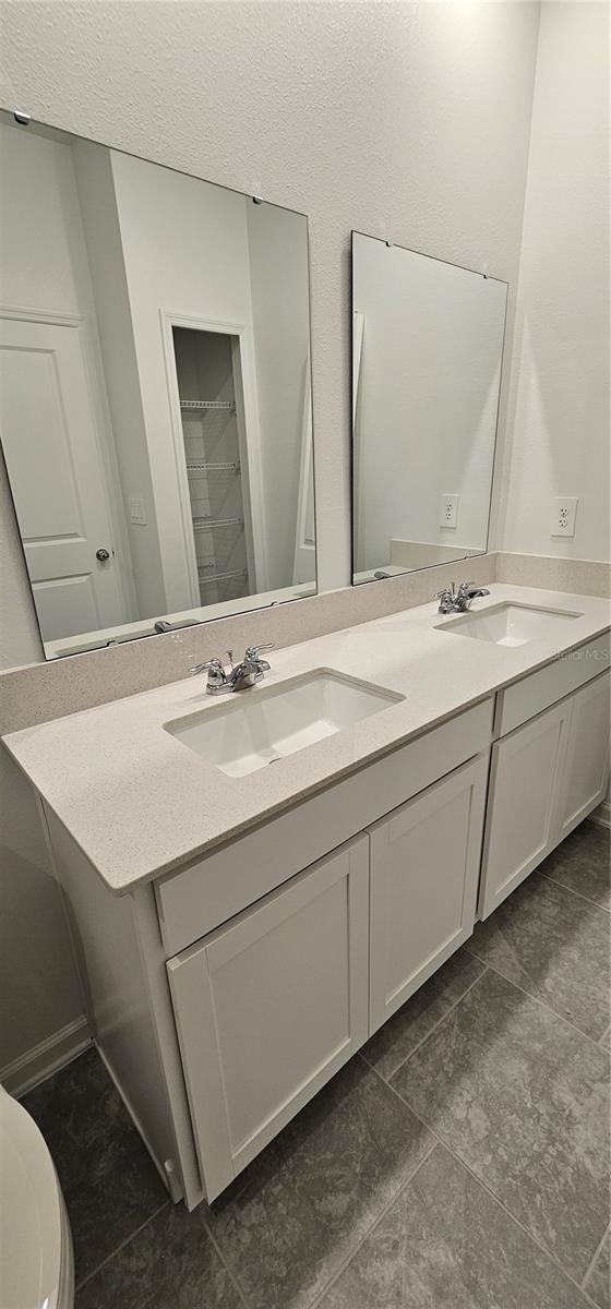 2732 GENTLE RAIN DR, DAVENPORT, FL, 33837