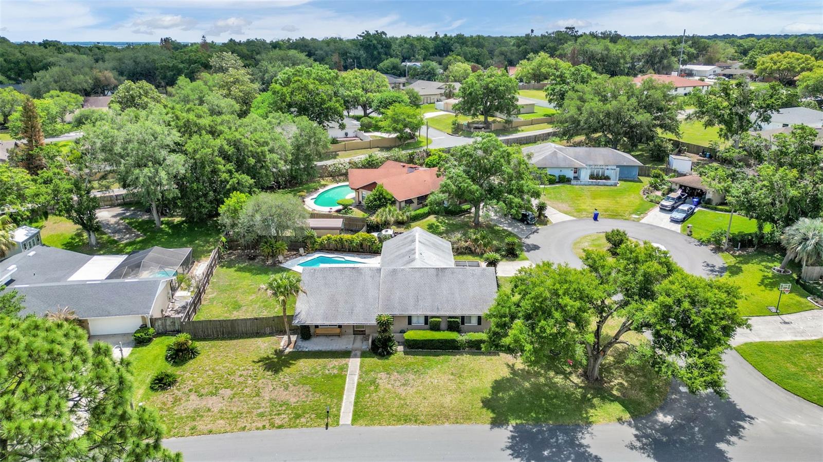 4904 FOXRUN, LAKELAND, FL, 33813