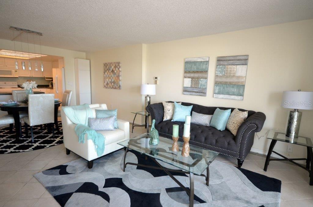 800 S GULFVIEW BLVD #303, CLEARWATER BEACH, FL, 33767