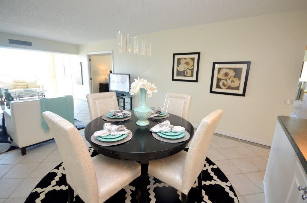 800 S GULFVIEW BLVD #303, CLEARWATER BEACH, FL, 33767