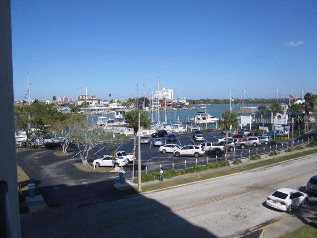 800 S GULFVIEW BLVD #303, CLEARWATER BEACH, FL, 33767