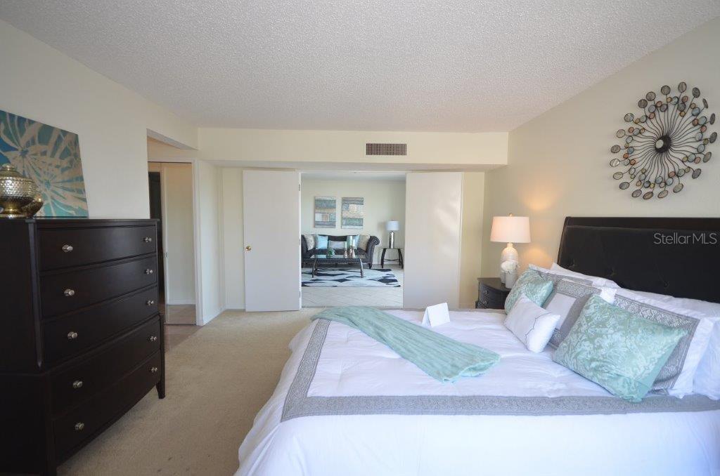 800 S GULFVIEW BLVD #303, CLEARWATER BEACH, FL, 33767
