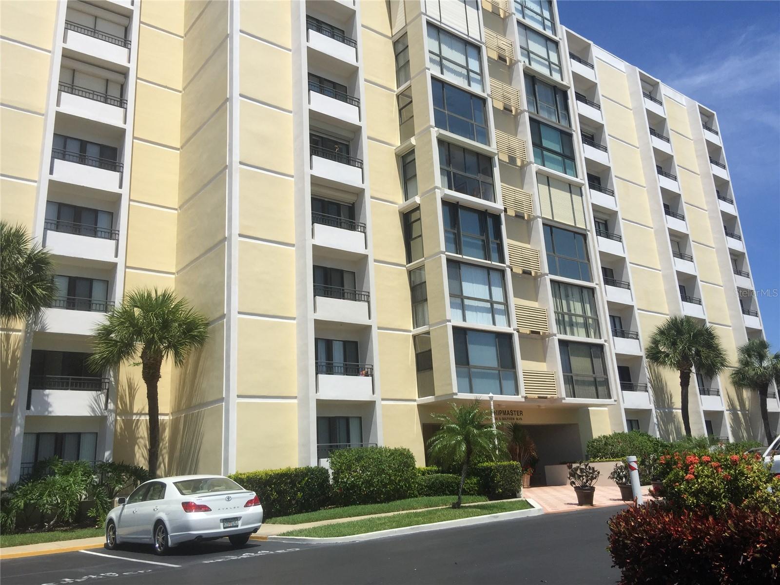 800 S GULFVIEW BLVD #303, CLEARWATER BEACH, FL, 33767