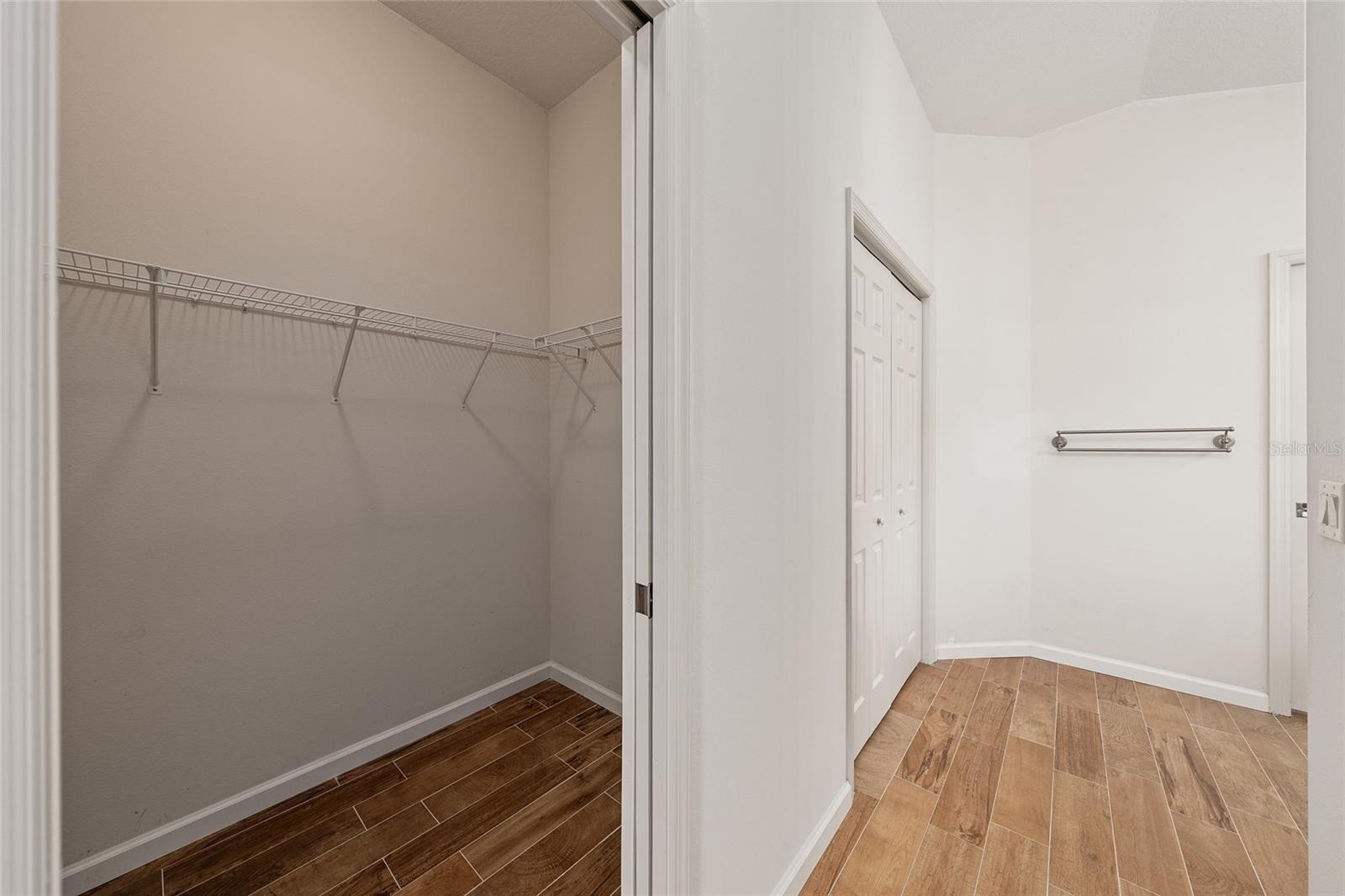 2409 MORVEN PARK WAY, THE VILLAGES, FL, 32162