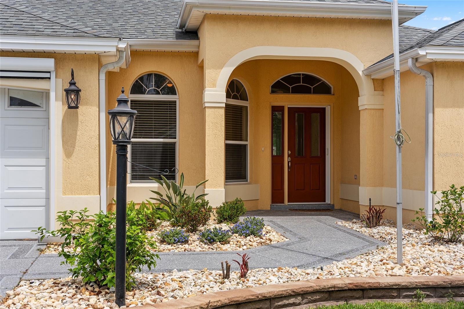 2409 MORVEN PARK WAY, THE VILLAGES, FL, 32162