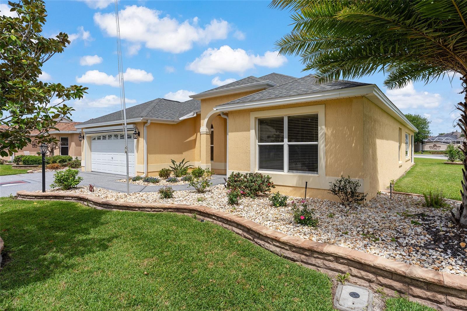 2409 MORVEN PARK WAY, THE VILLAGES, FL, 32162