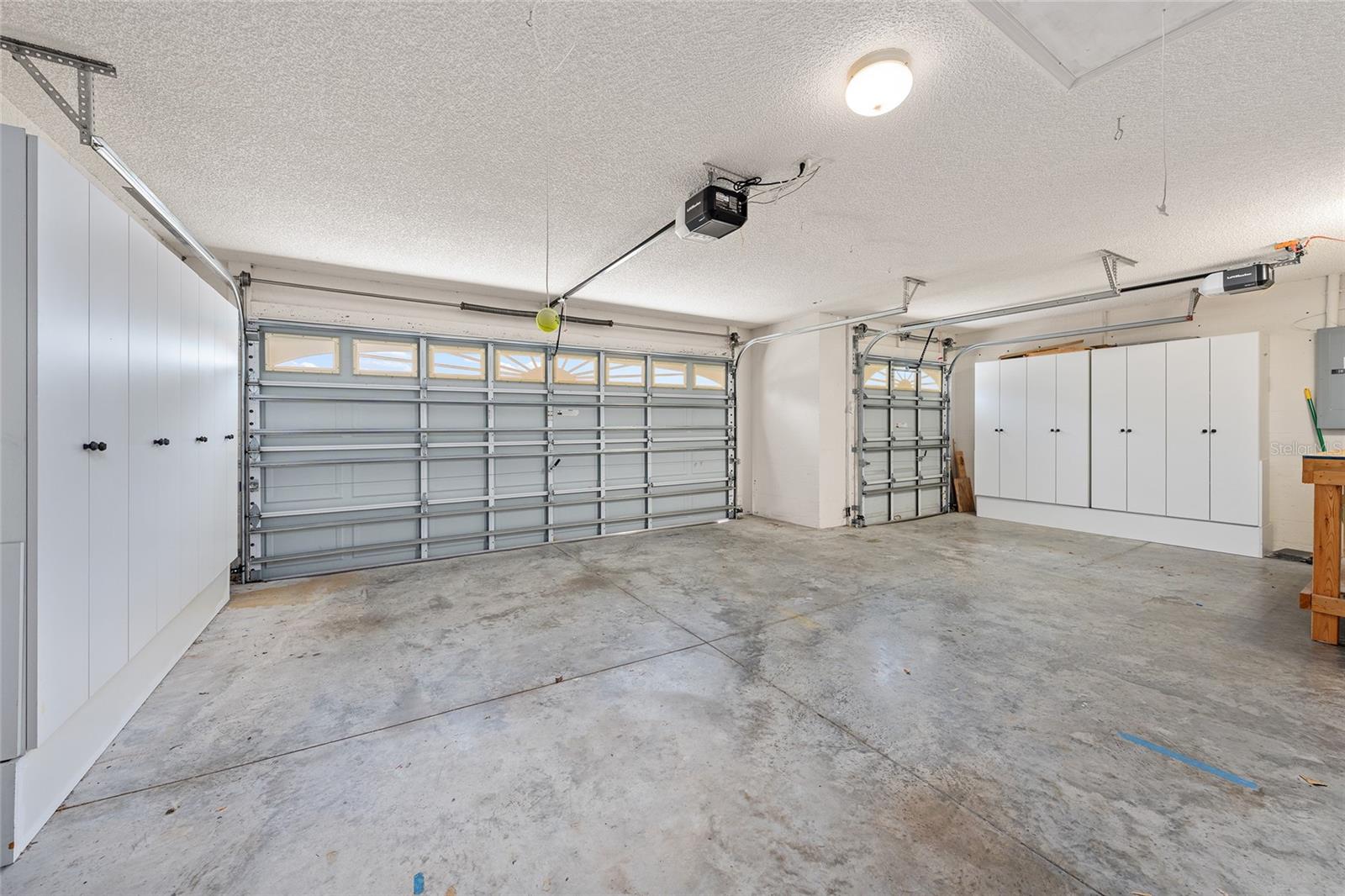 2409 MORVEN PARK WAY, THE VILLAGES, FL, 32162