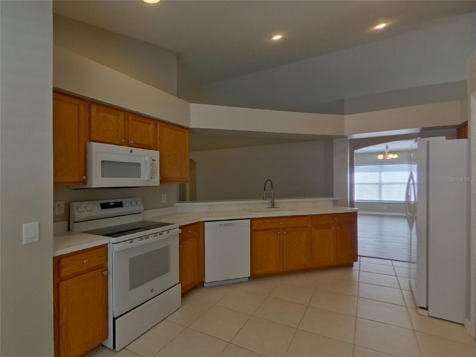 MEADOW POINTE 04 PRCL J, WESLEY CHAPEL, FL, 33543