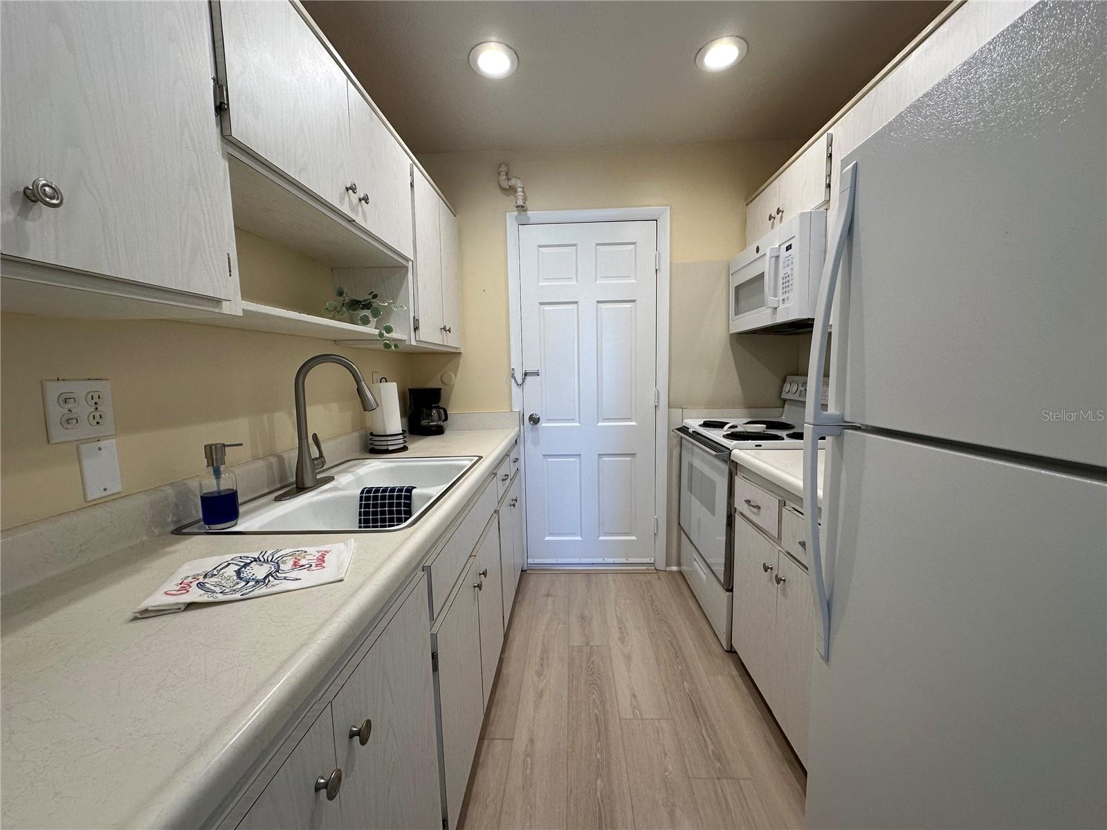 200 THE ESPLANADE N #B10, VENICE, FL, 34285