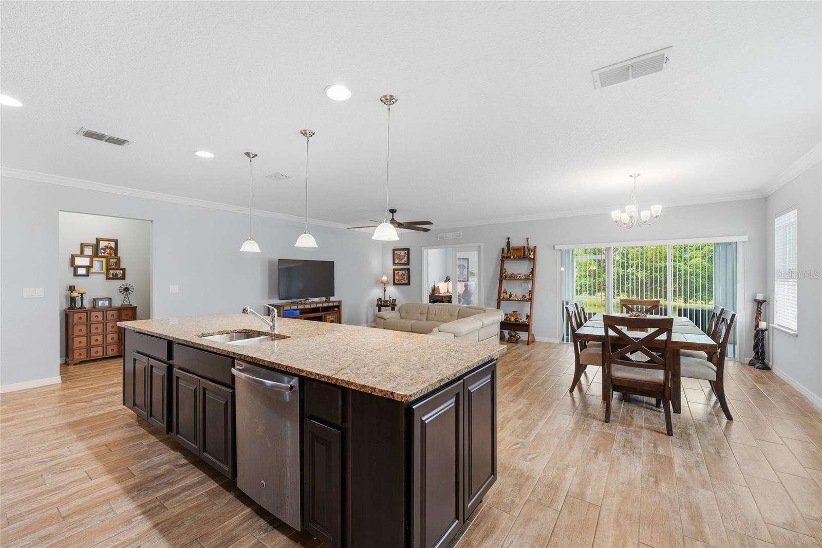 186 FLATWOODS LOOP, DAVENPORT, FL, 33837