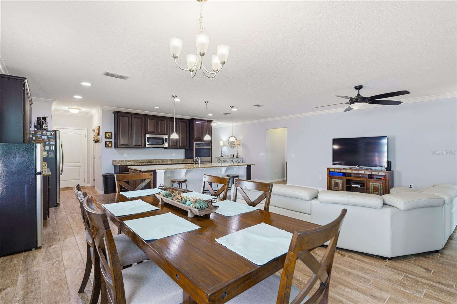 186 FLATWOODS LOOP, DAVENPORT, FL, 33837