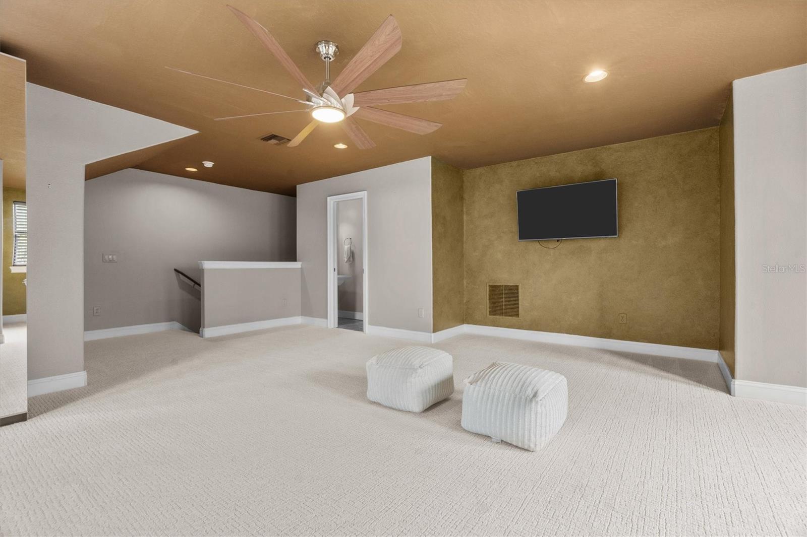 19345 MARDI GRAS ST, ORLANDO, FL, 32833