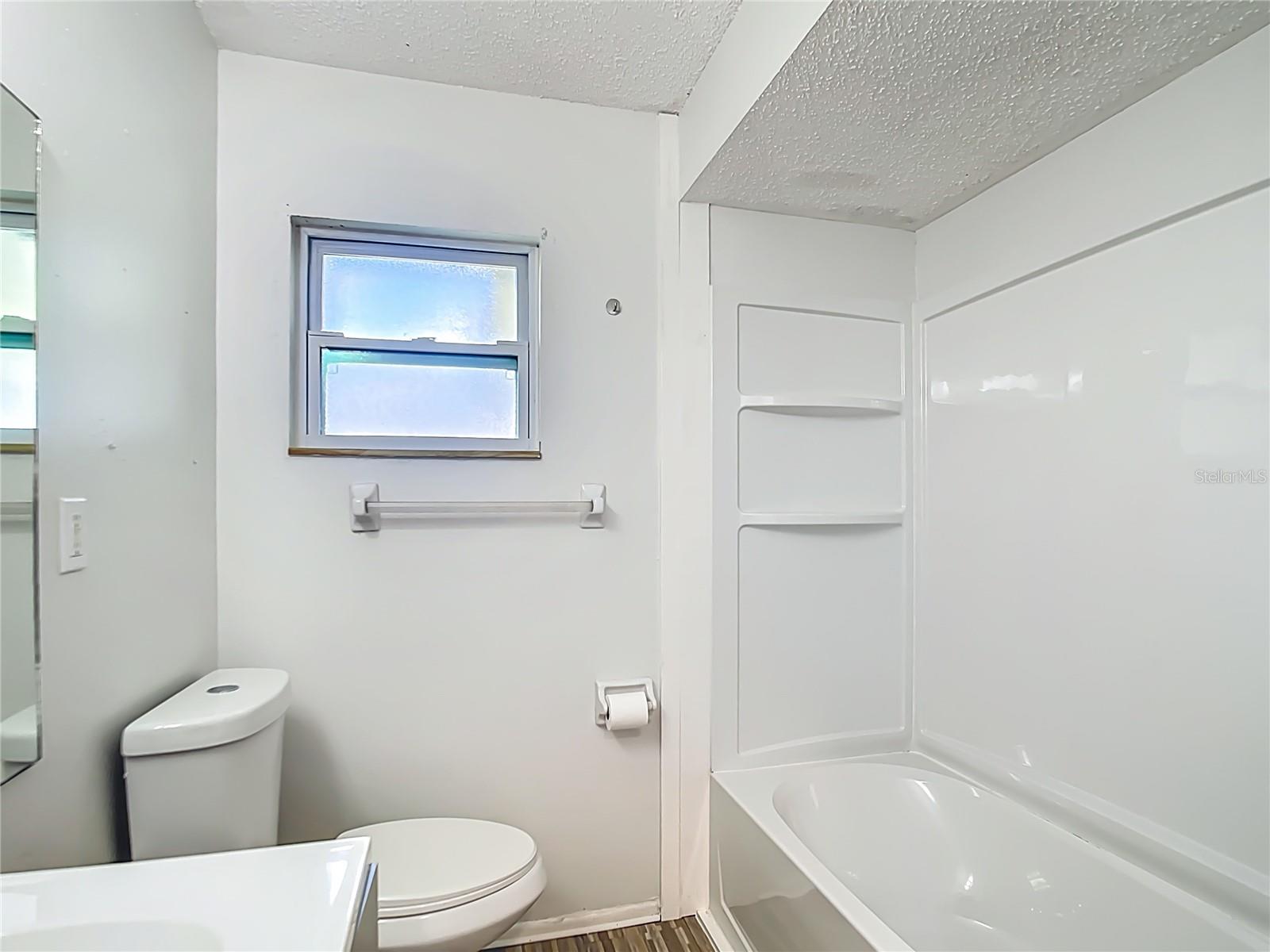 610 CHAMBER ST NW, PORT CHARLOTTE, FL, 33948