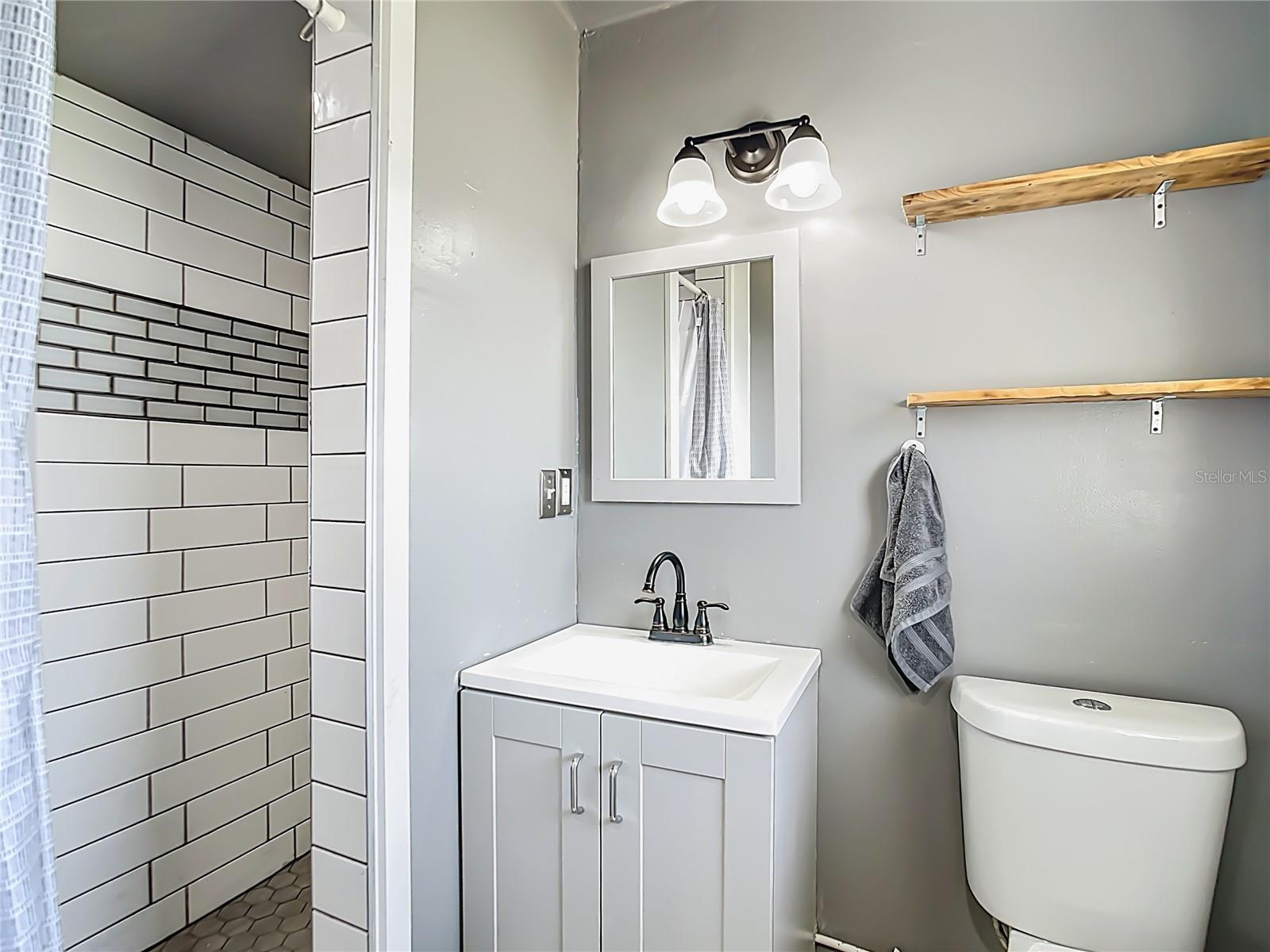 610 CHAMBER ST NW, PORT CHARLOTTE, FL, 33948