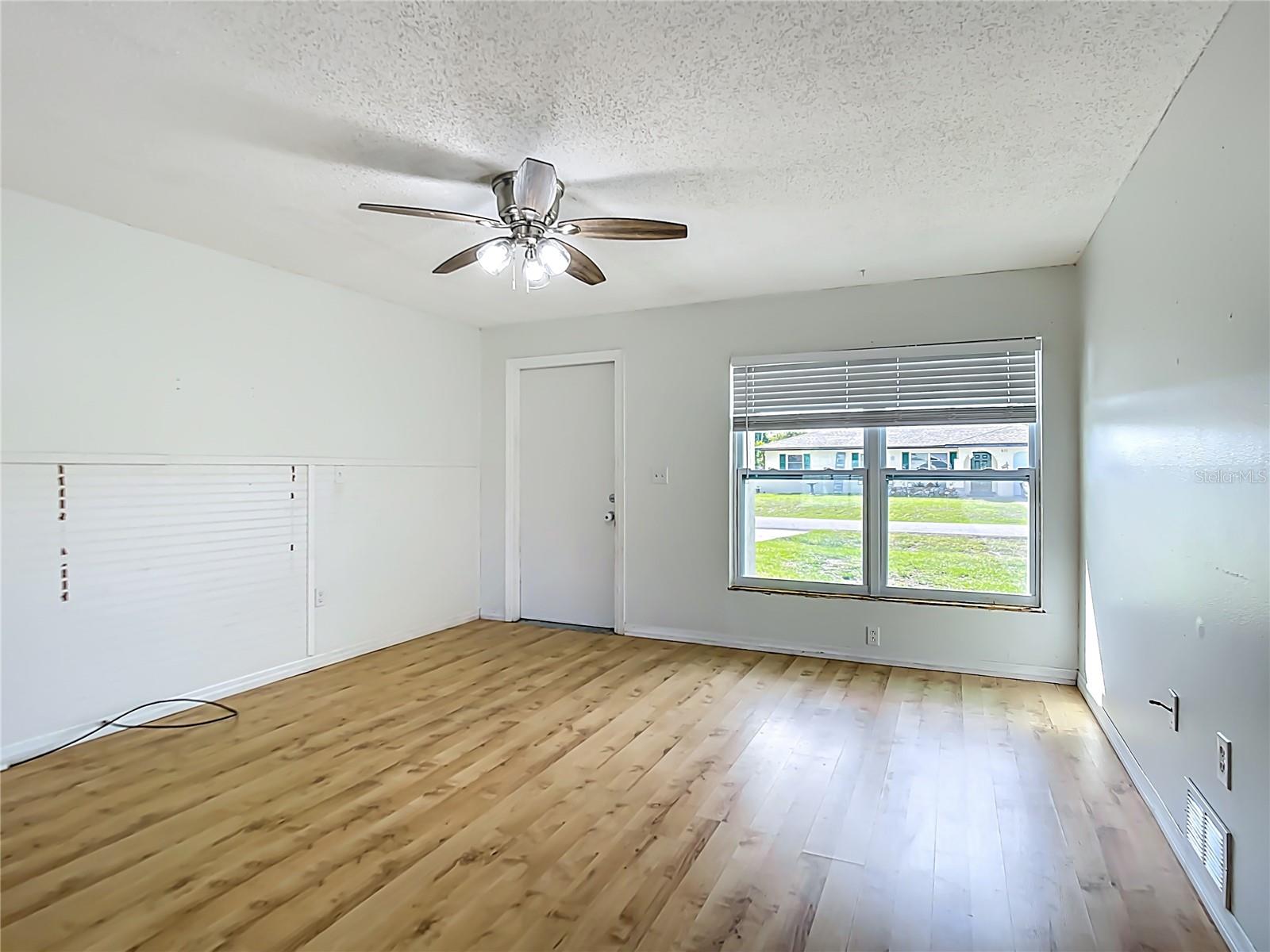 610 CHAMBER ST NW, PORT CHARLOTTE, FL, 33948