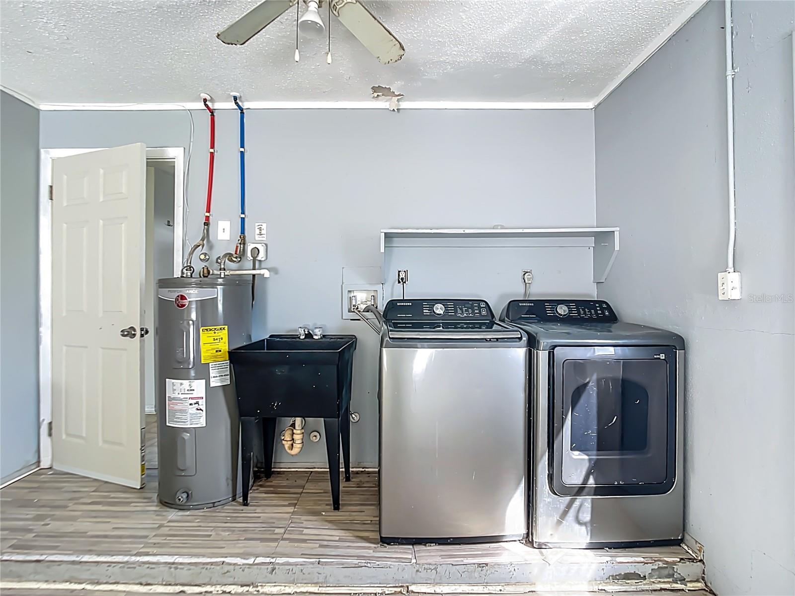 610 CHAMBER ST NW, PORT CHARLOTTE, FL, 33948