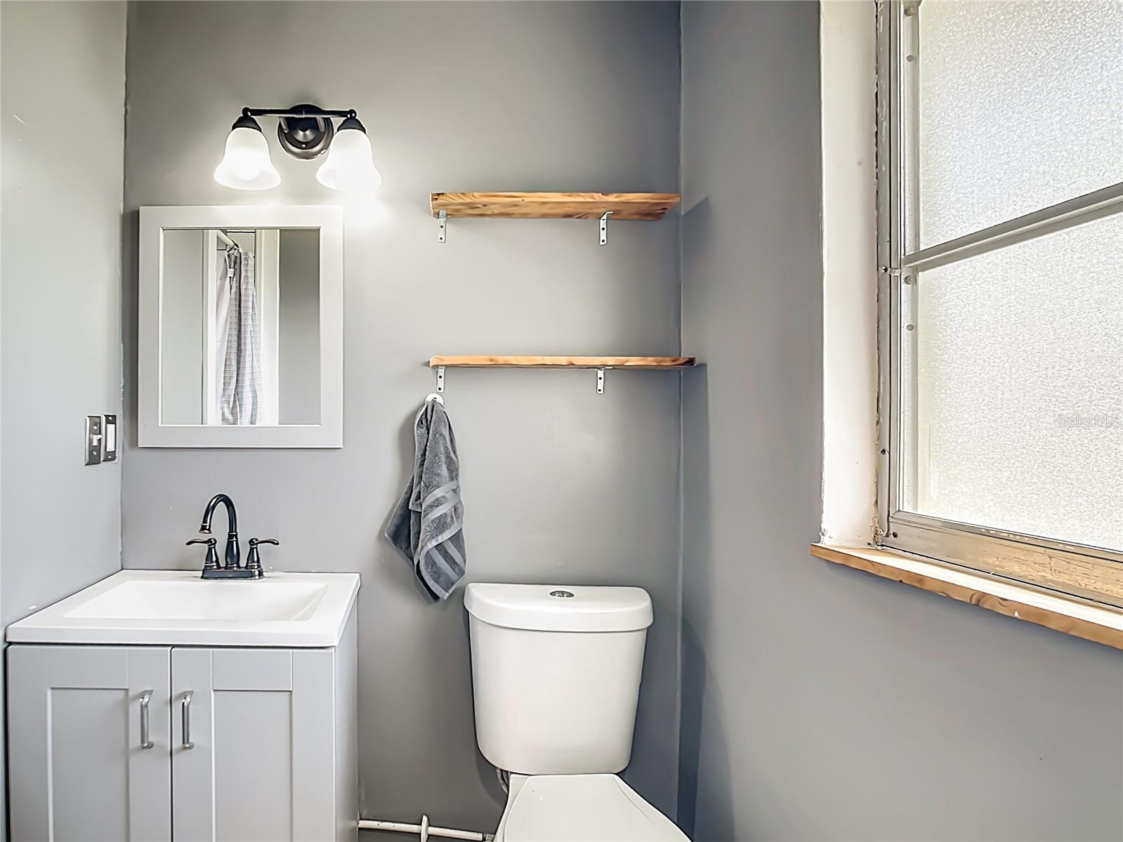 610 CHAMBER ST NW, PORT CHARLOTTE, FL, 33948