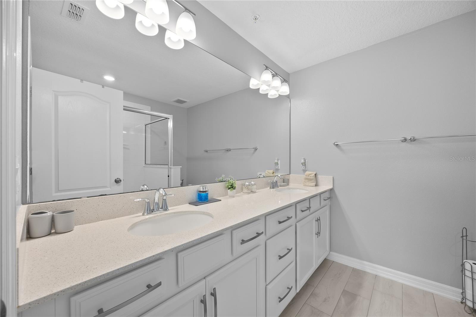 242 CEDAR BARK LN, SANFORD, FL, 32771