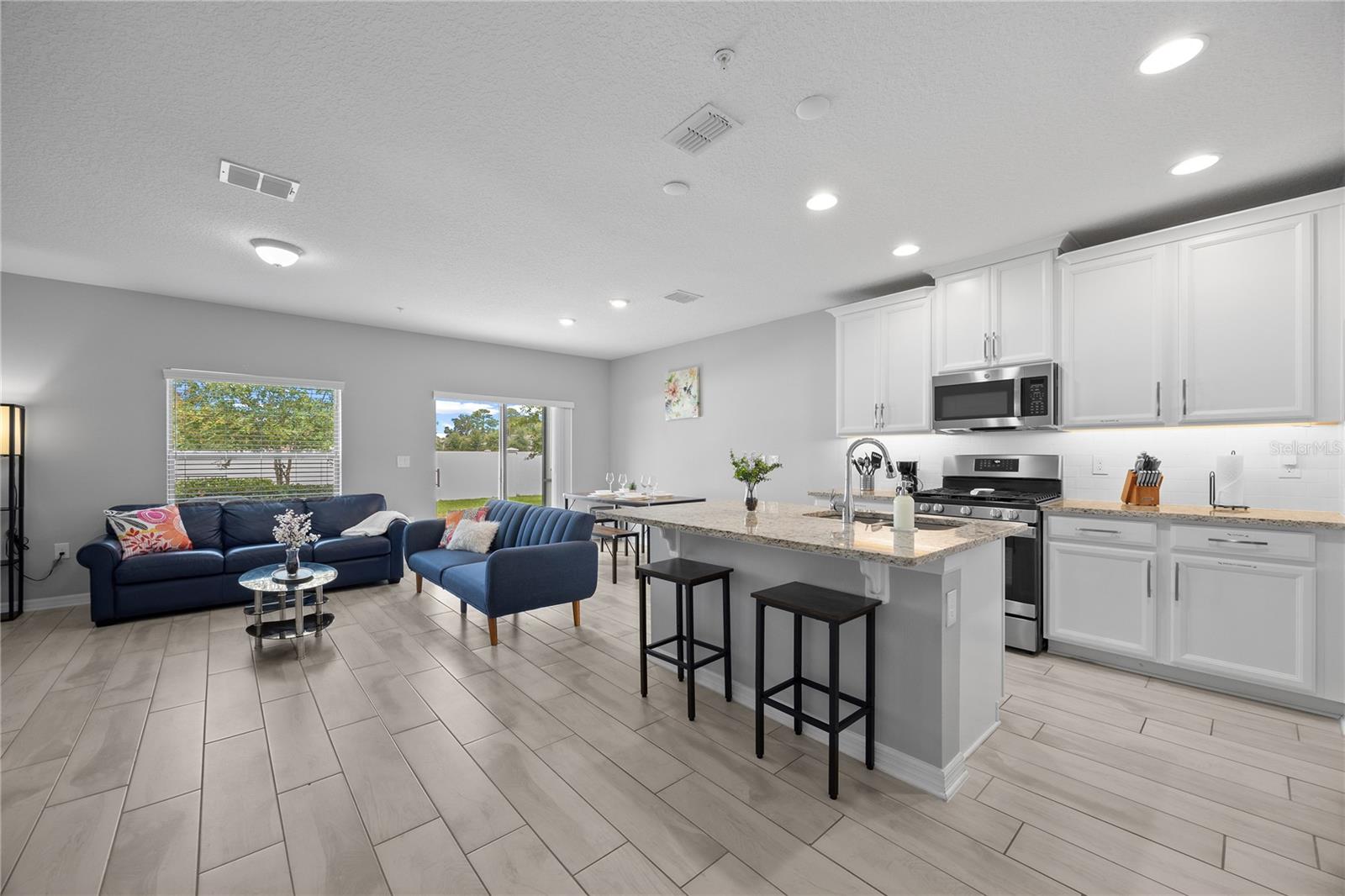 242 CEDAR BARK LN, SANFORD, FL, 32771