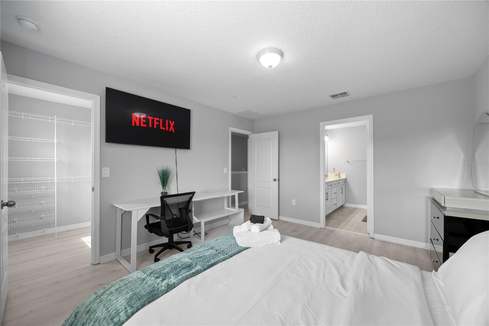 242 CEDAR BARK LN, SANFORD, FL, 32771