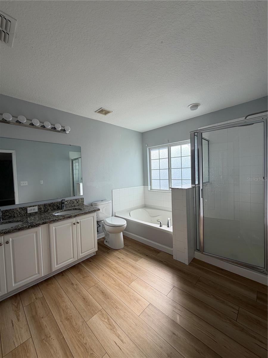 7046 PENTA PL, WESLEY CHAPEL, FL, 33545