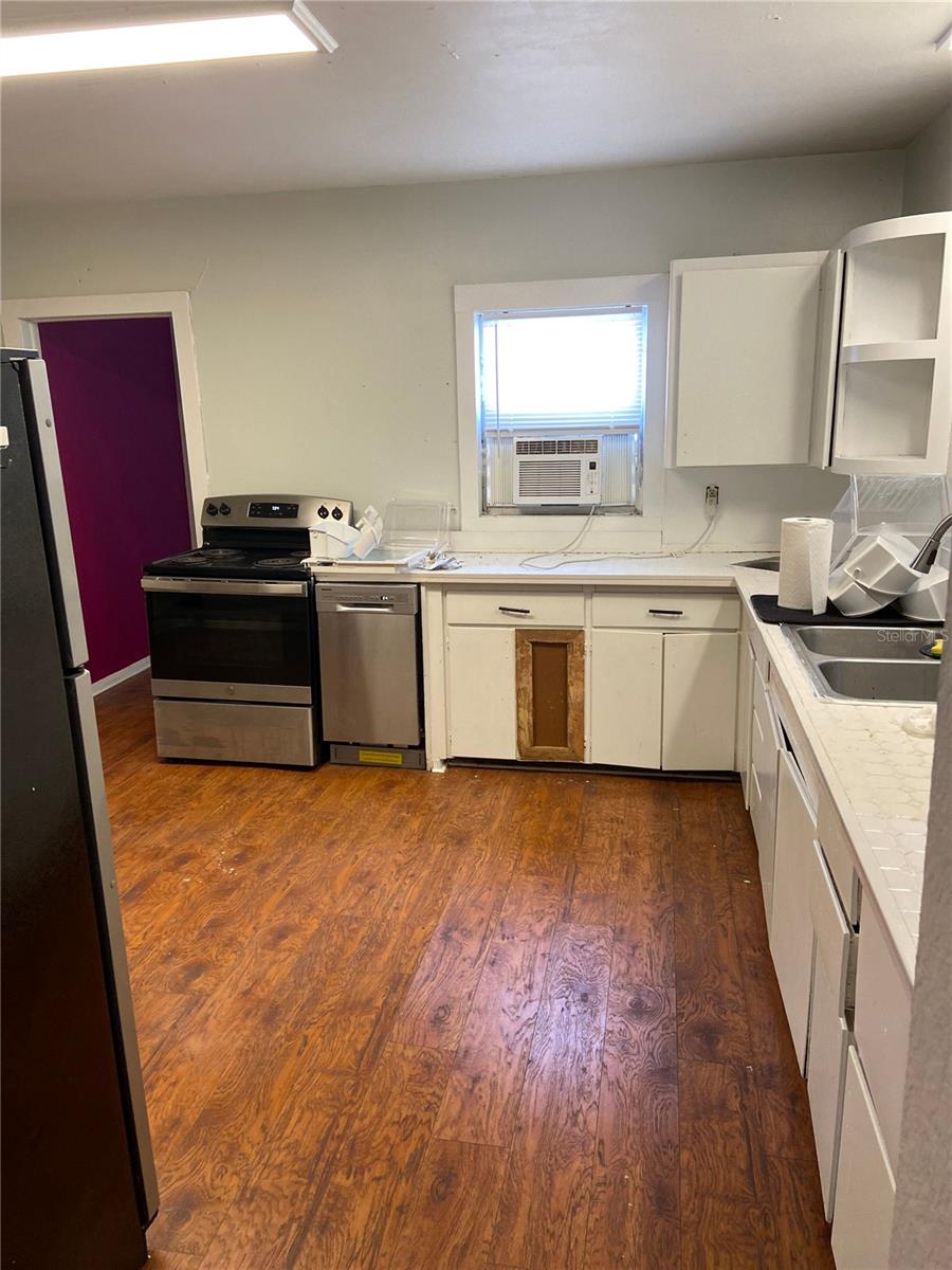 108 S WILLOW AVE, TAMPA, FL, 33606