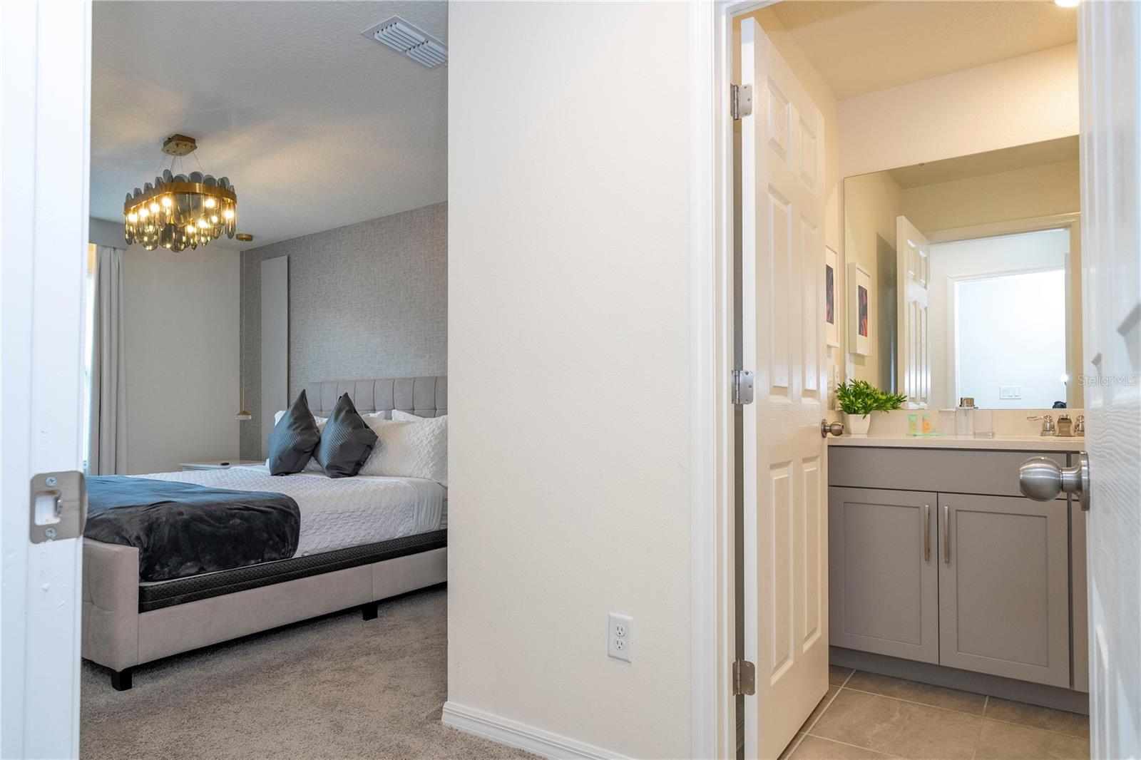 1692 TROPICAL PALMS CIR, KISSIMMEE, FL, 34747