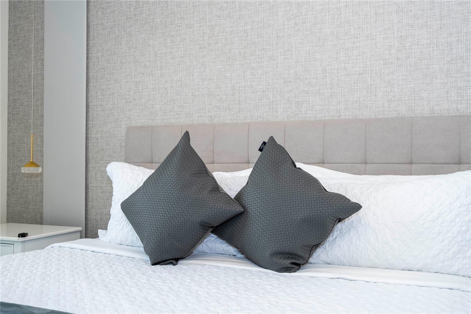 1692 TROPICAL PALMS CIR, KISSIMMEE, FL, 34747