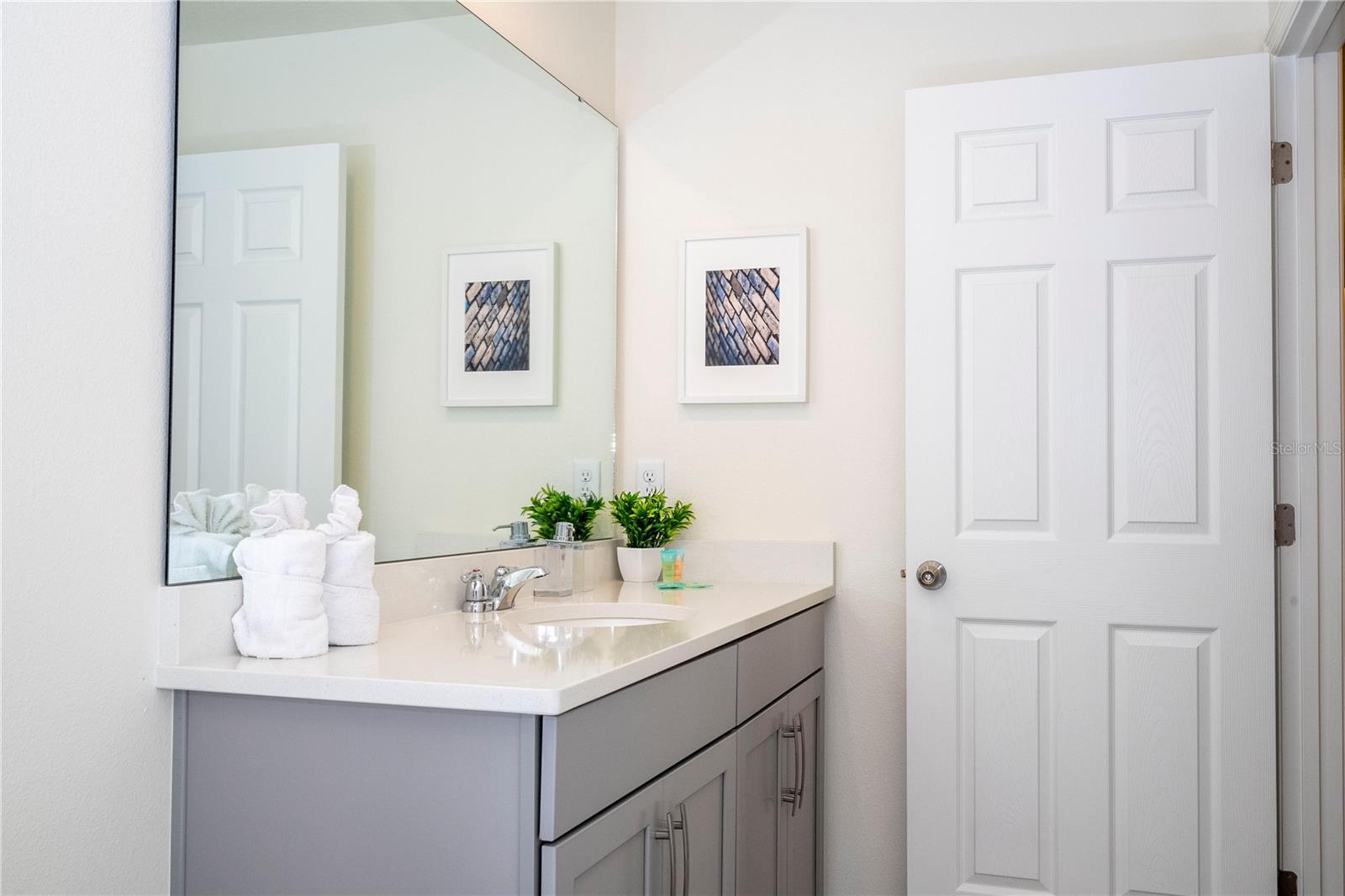 1692 TROPICAL PALMS CIR, KISSIMMEE, FL, 34747