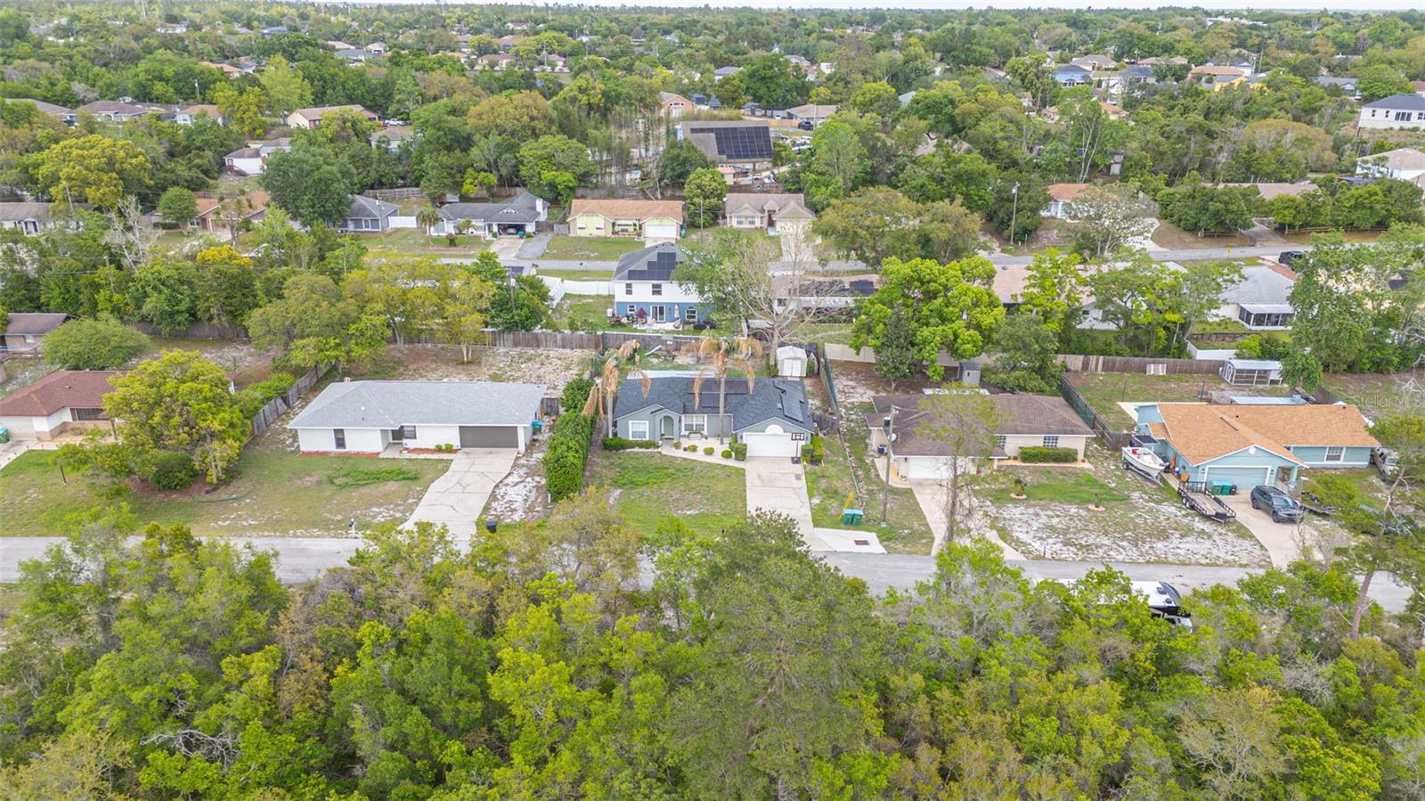 562 GERALDINE DR, DELTONA, FL, 32725