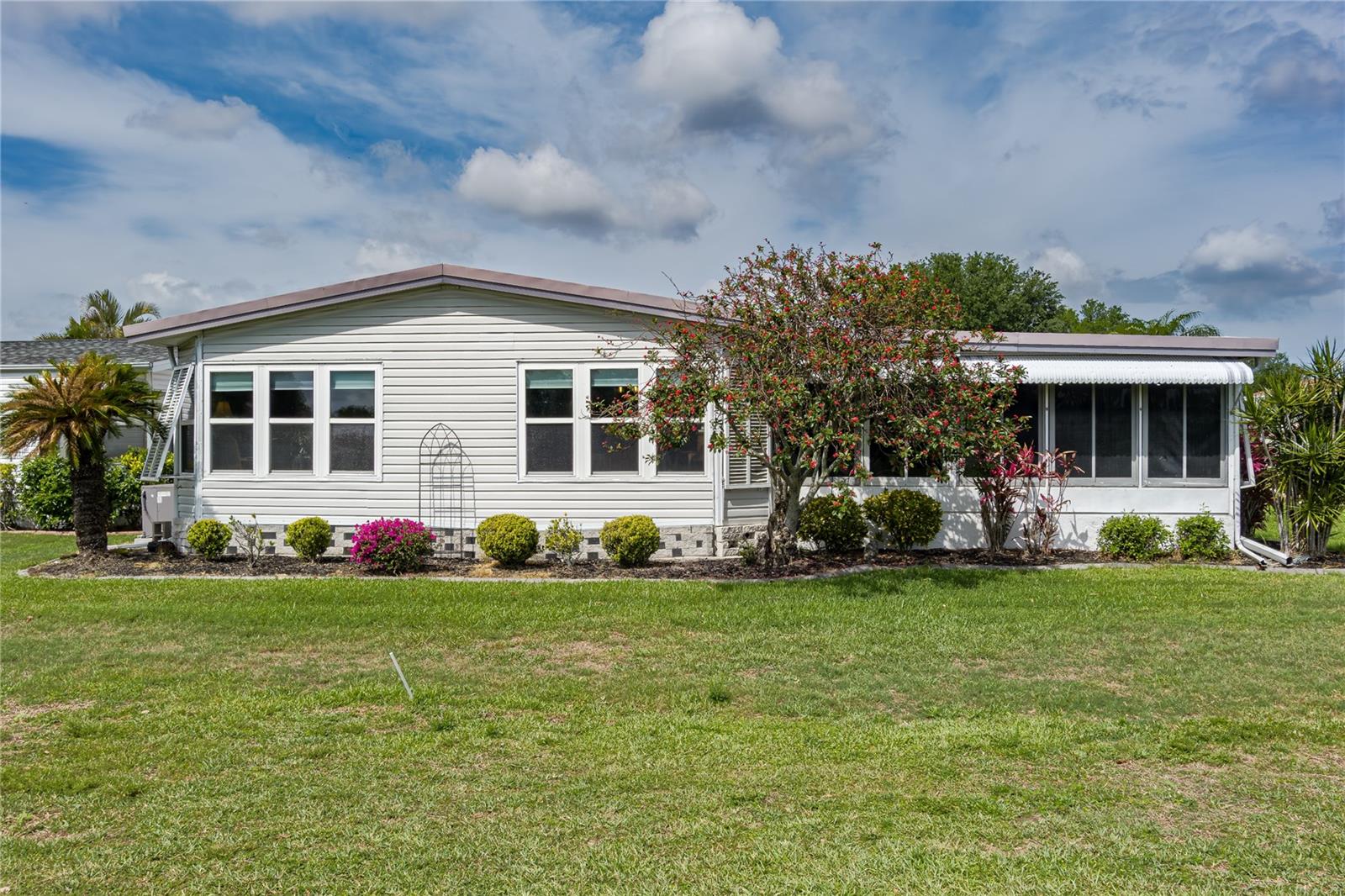 8520 COUNTESS AVENUE CIR, PALMETTO, FL, 34221