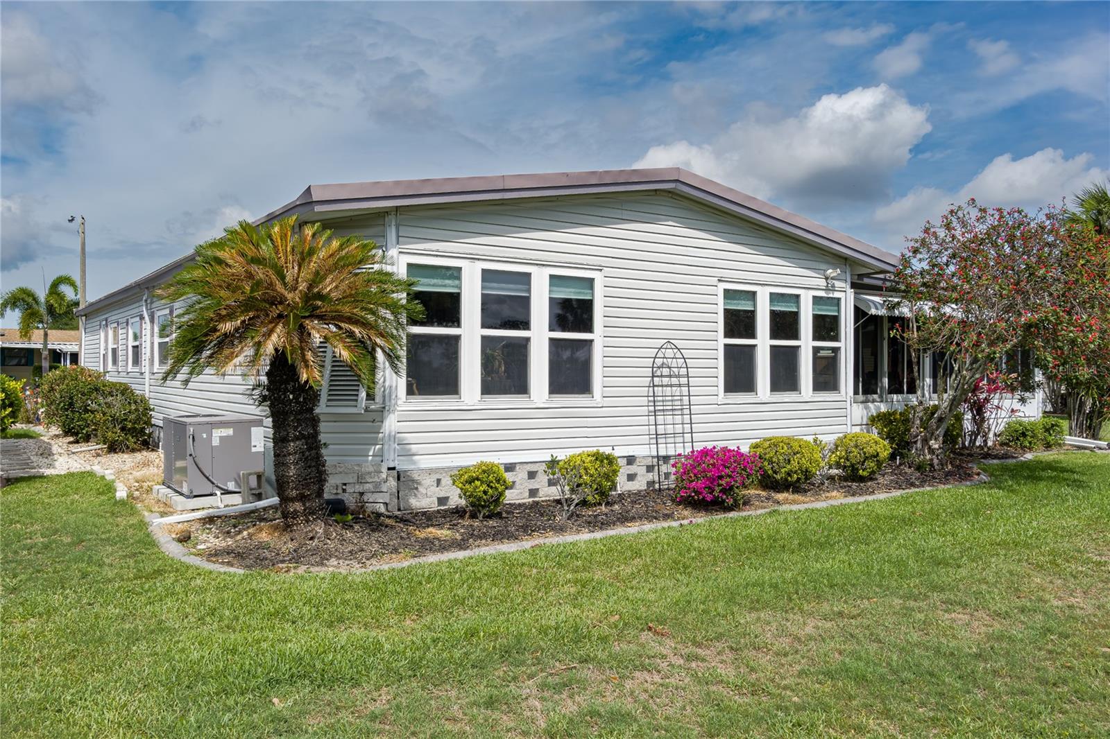 8520 COUNTESS AVENUE CIR, PALMETTO, FL, 34221