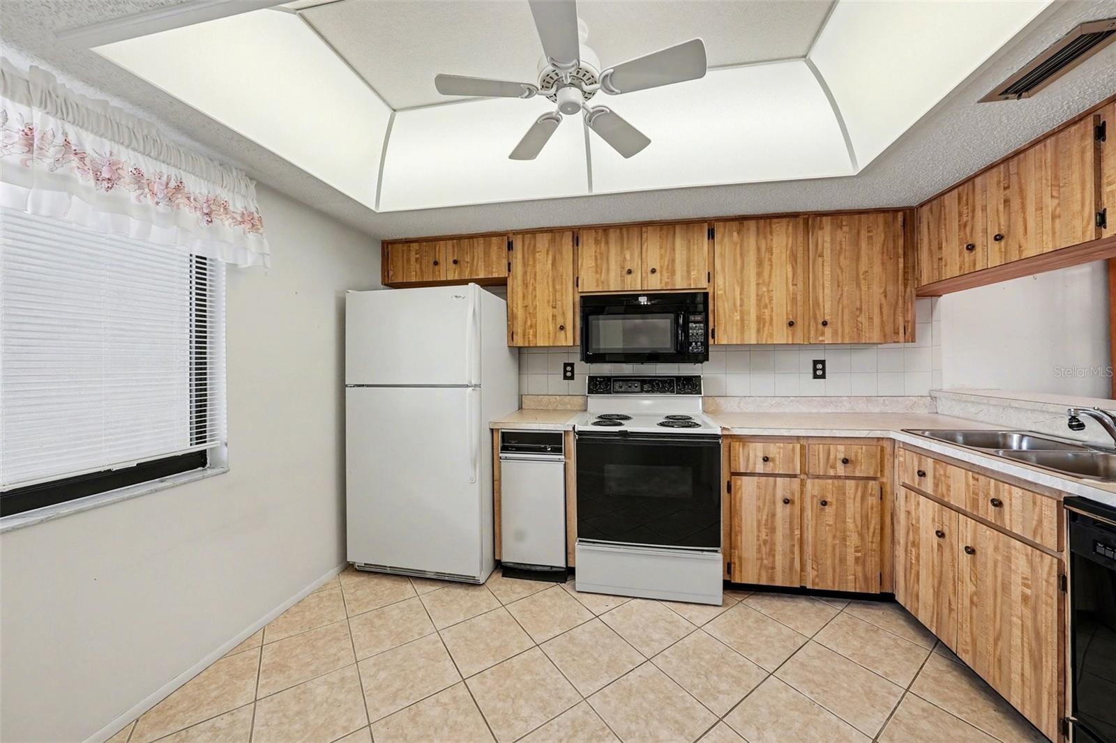 172 LAKEVIEW WAY #172, OLDSMAR, FL, 34677