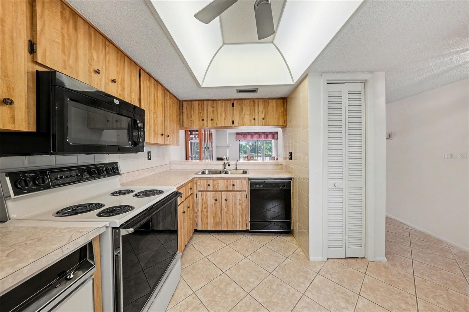 172 LAKEVIEW WAY #172, OLDSMAR, FL, 34677