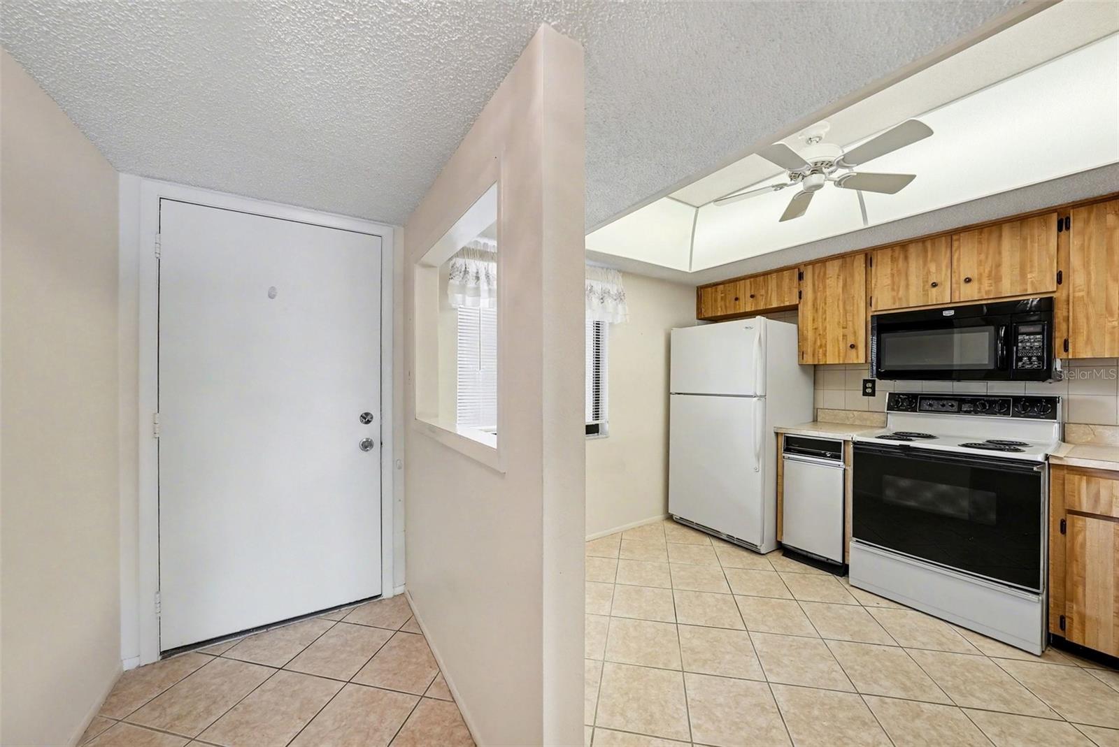 172 LAKEVIEW WAY #172, OLDSMAR, FL, 34677