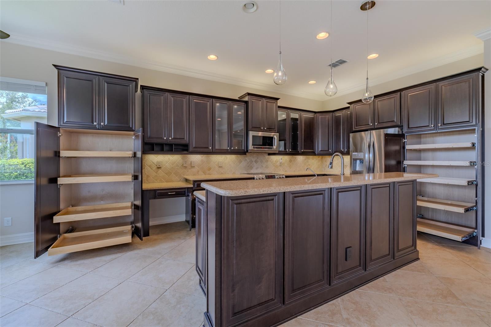 5005 CRYSTAL BEACH DR, WIMAUMA, FL, 33598