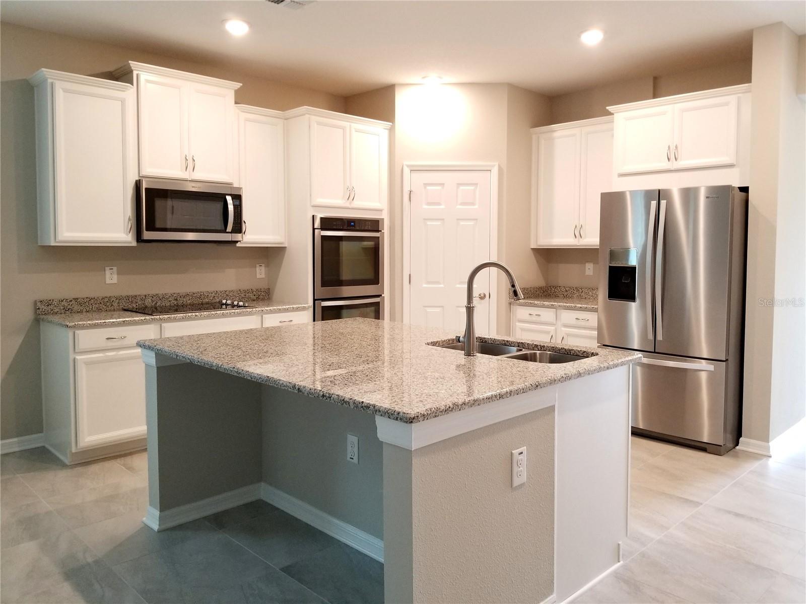 30708 WALKER CUP PL, WESLEY CHAPEL, FL, 33543