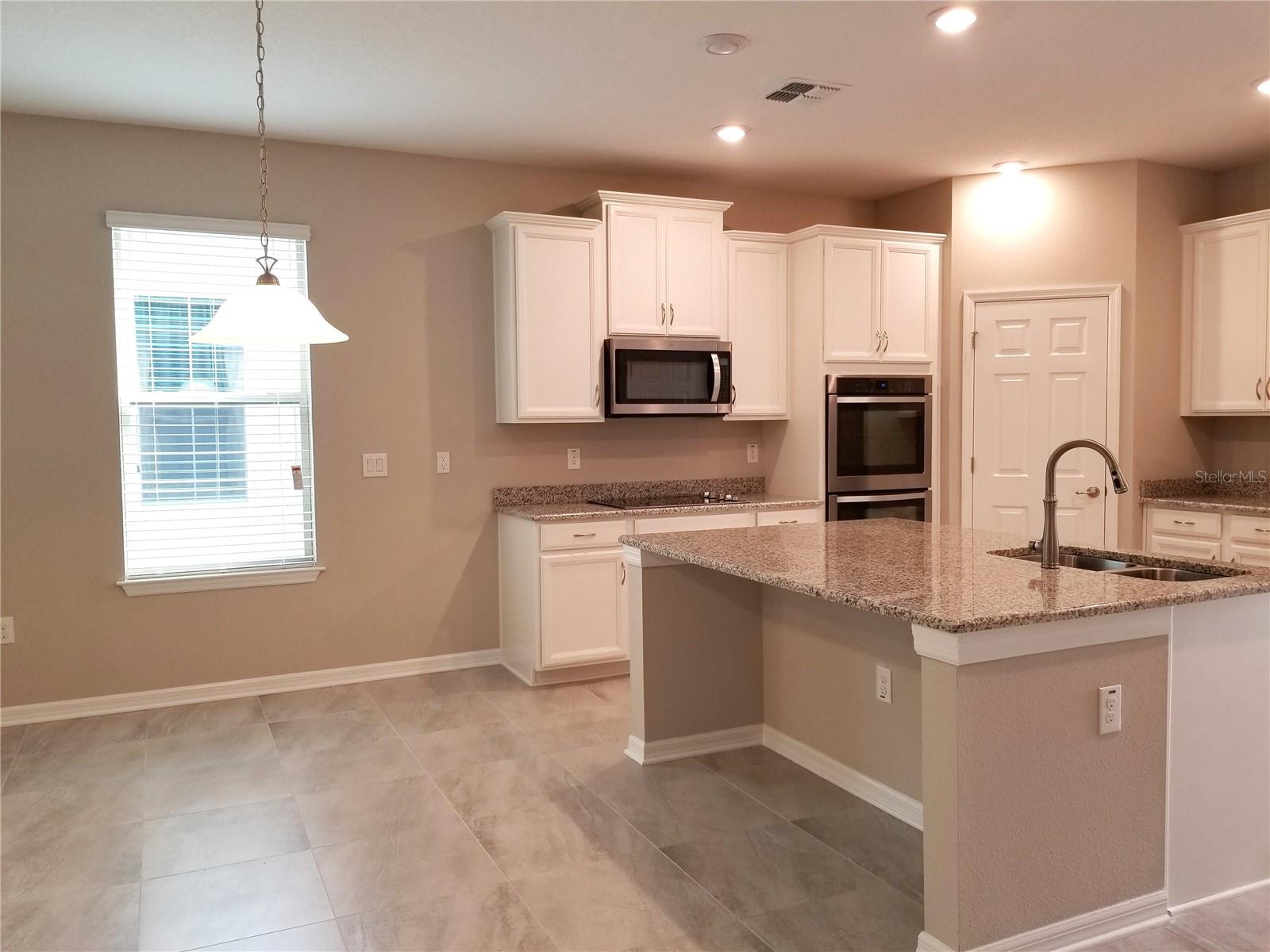 30708 WALKER CUP PL, WESLEY CHAPEL, FL, 33543