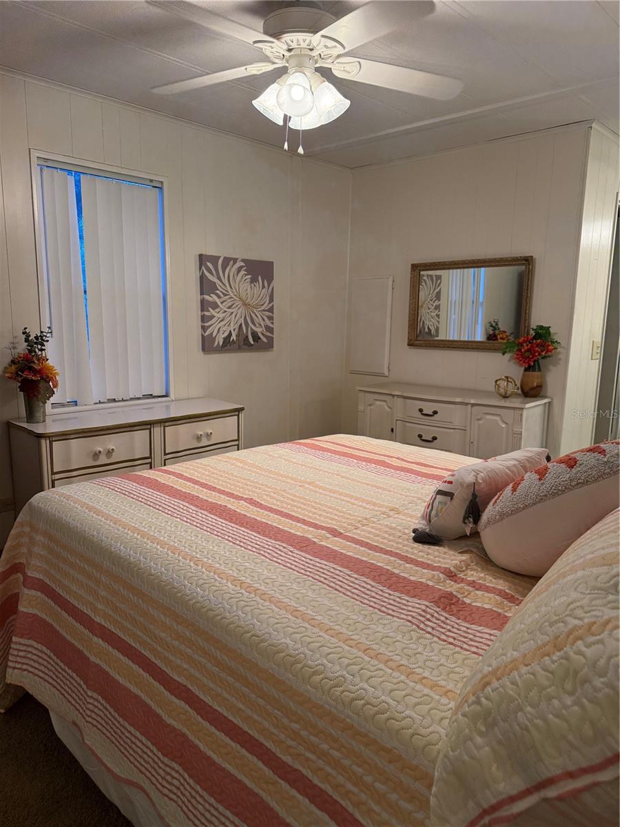 57 N BOBWHITE RD, WILDWOOD, FL, 34785