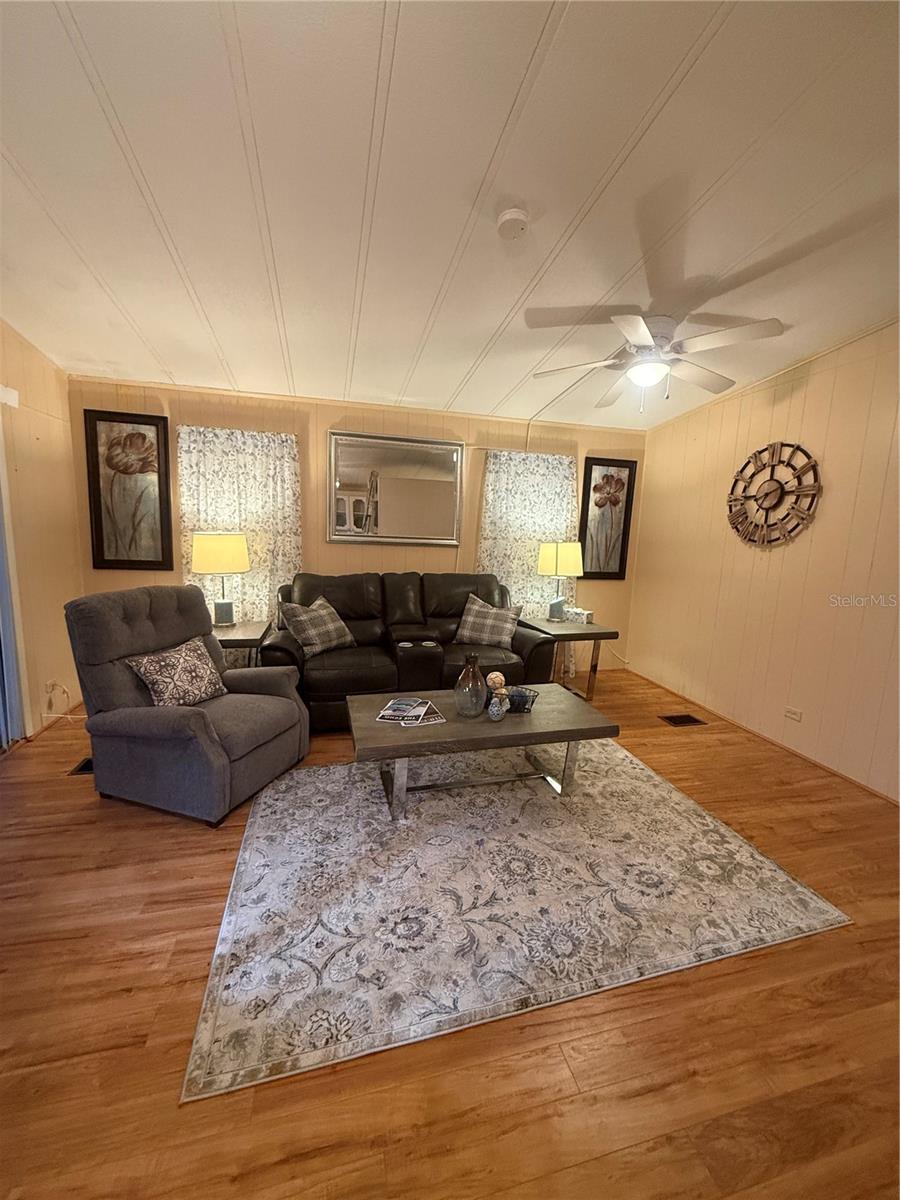 57 N BOBWHITE RD, WILDWOOD, FL, 34785