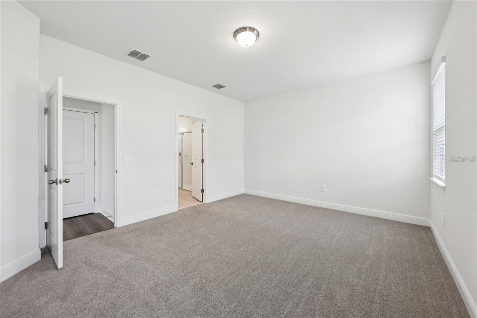 2300 HEN RD, MINNEOLA, FL, 34715