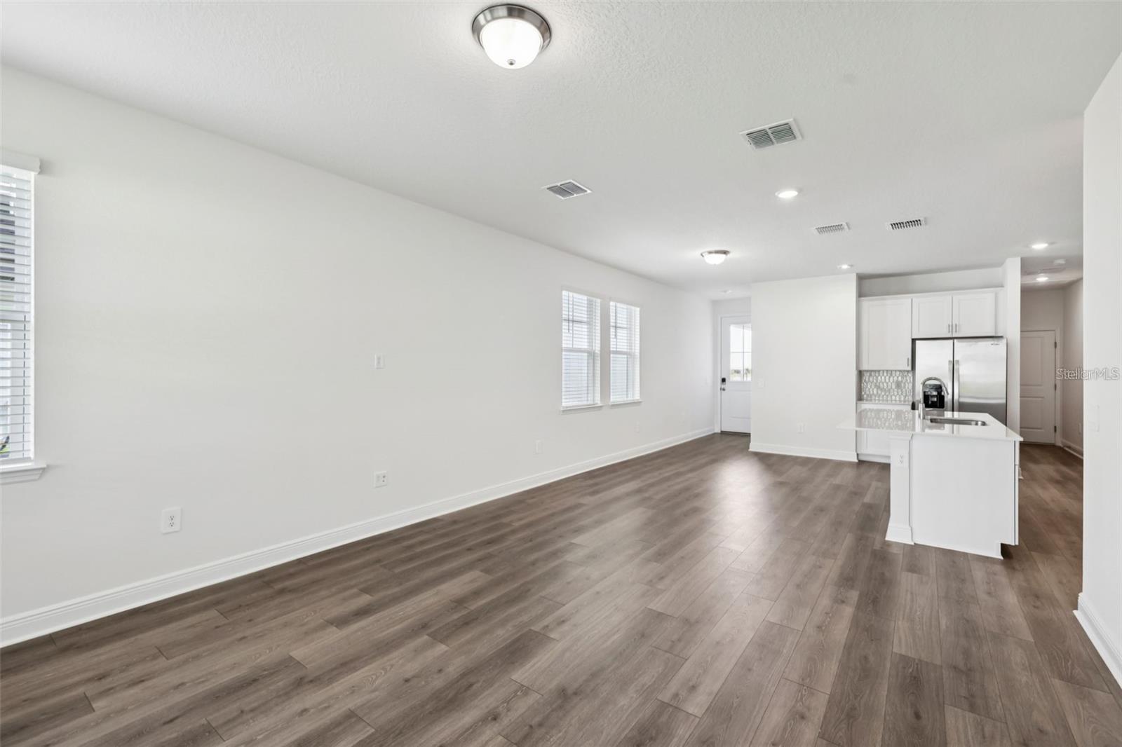 2300 HEN RD, MINNEOLA, FL, 34715