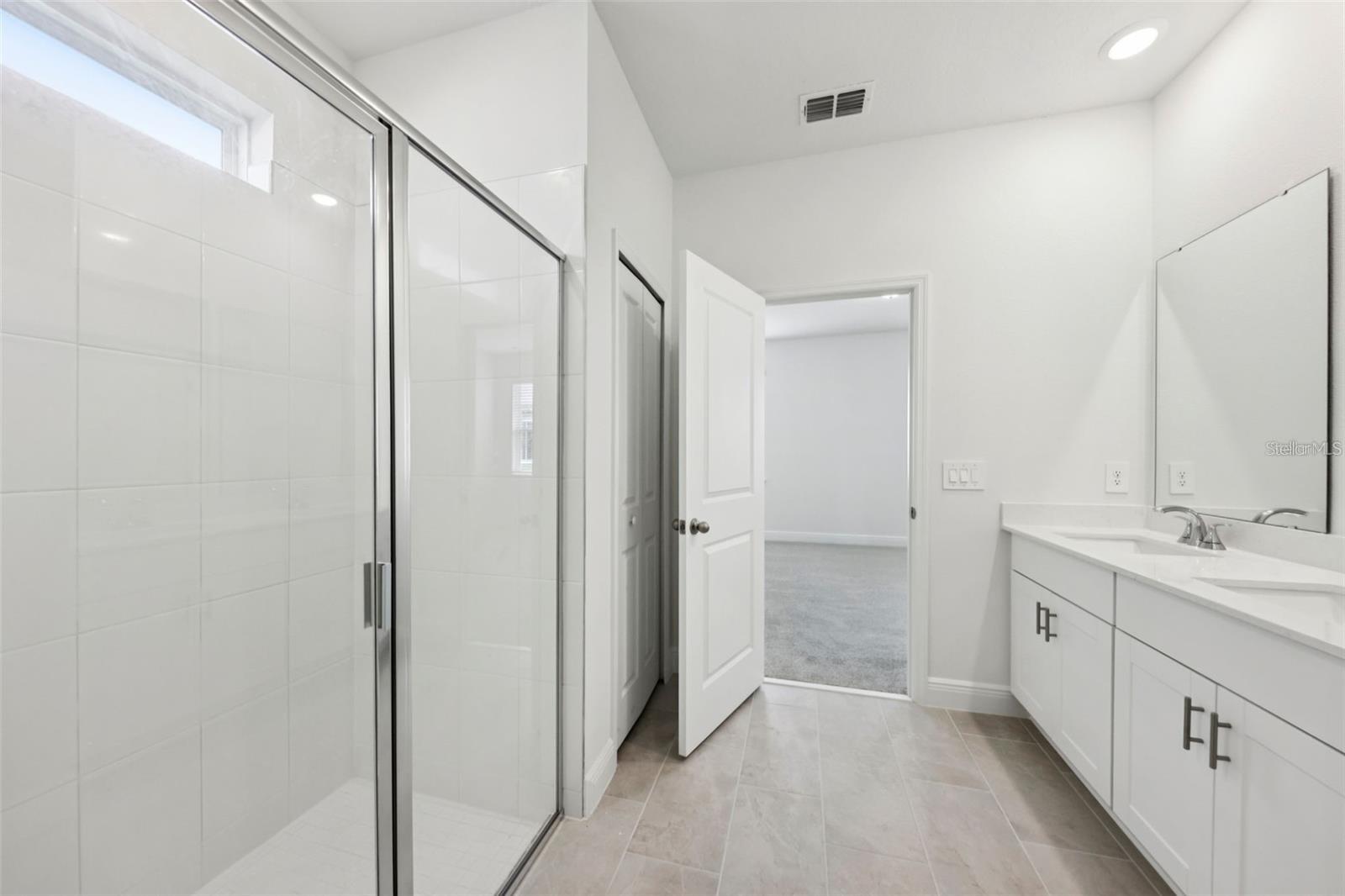 2300 HEN RD, MINNEOLA, FL, 34715