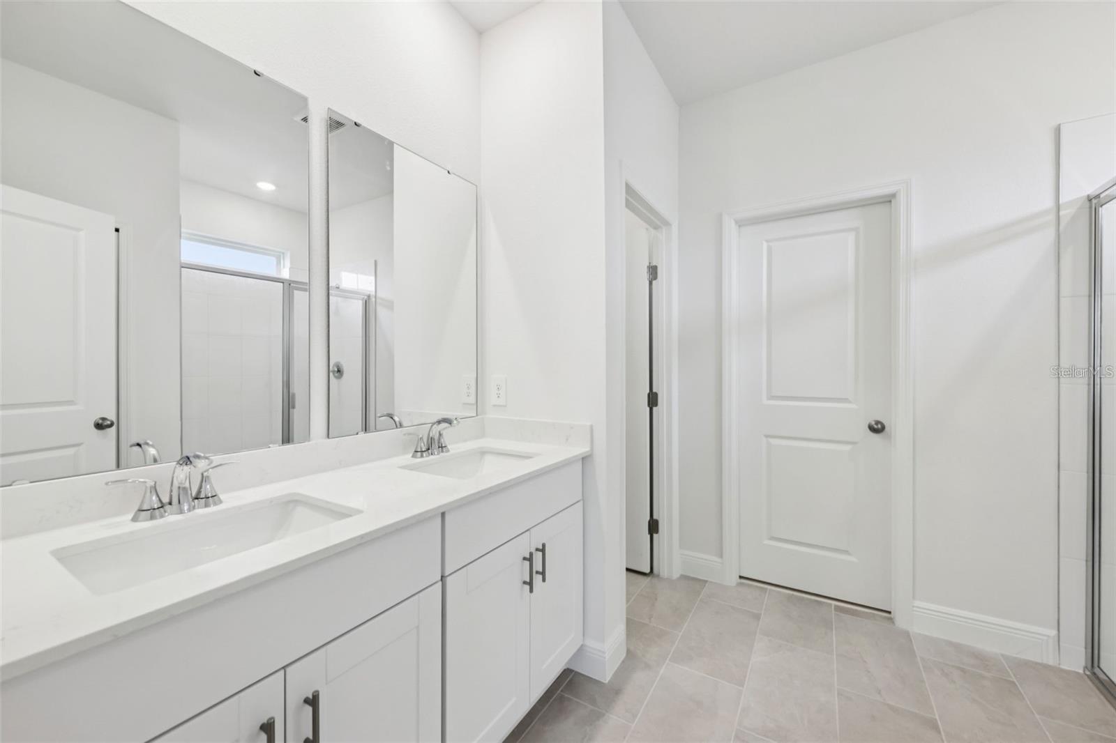 2300 HEN RD, MINNEOLA, FL, 34715