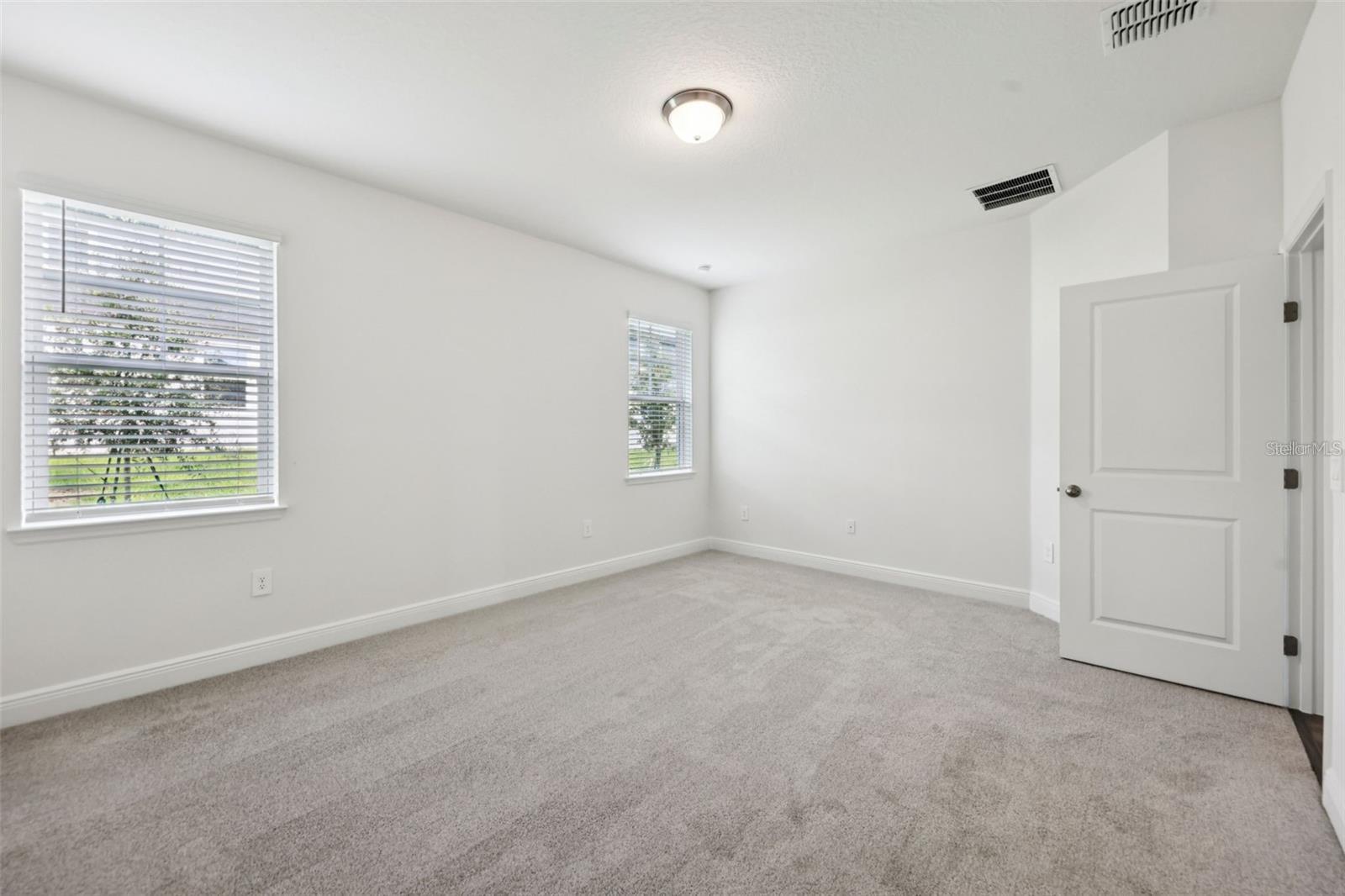 2300 HEN RD, MINNEOLA, FL, 34715