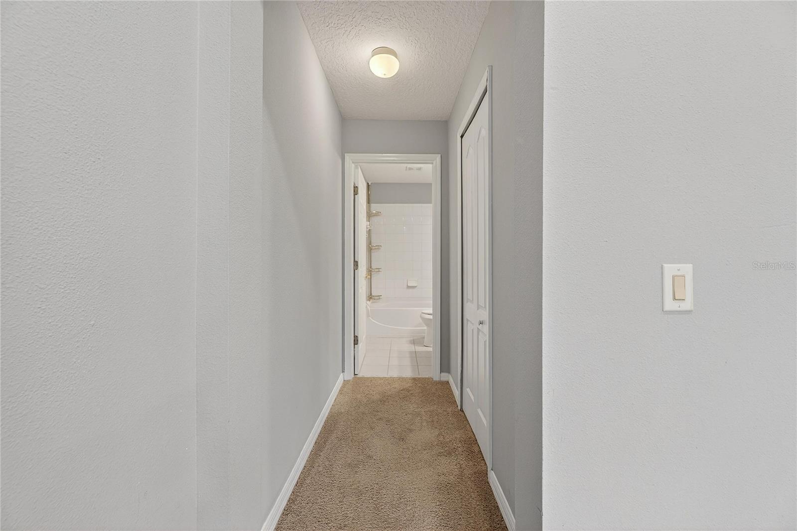 13123 KINGS CROSSING DR, GIBSONTON, FL, 33534