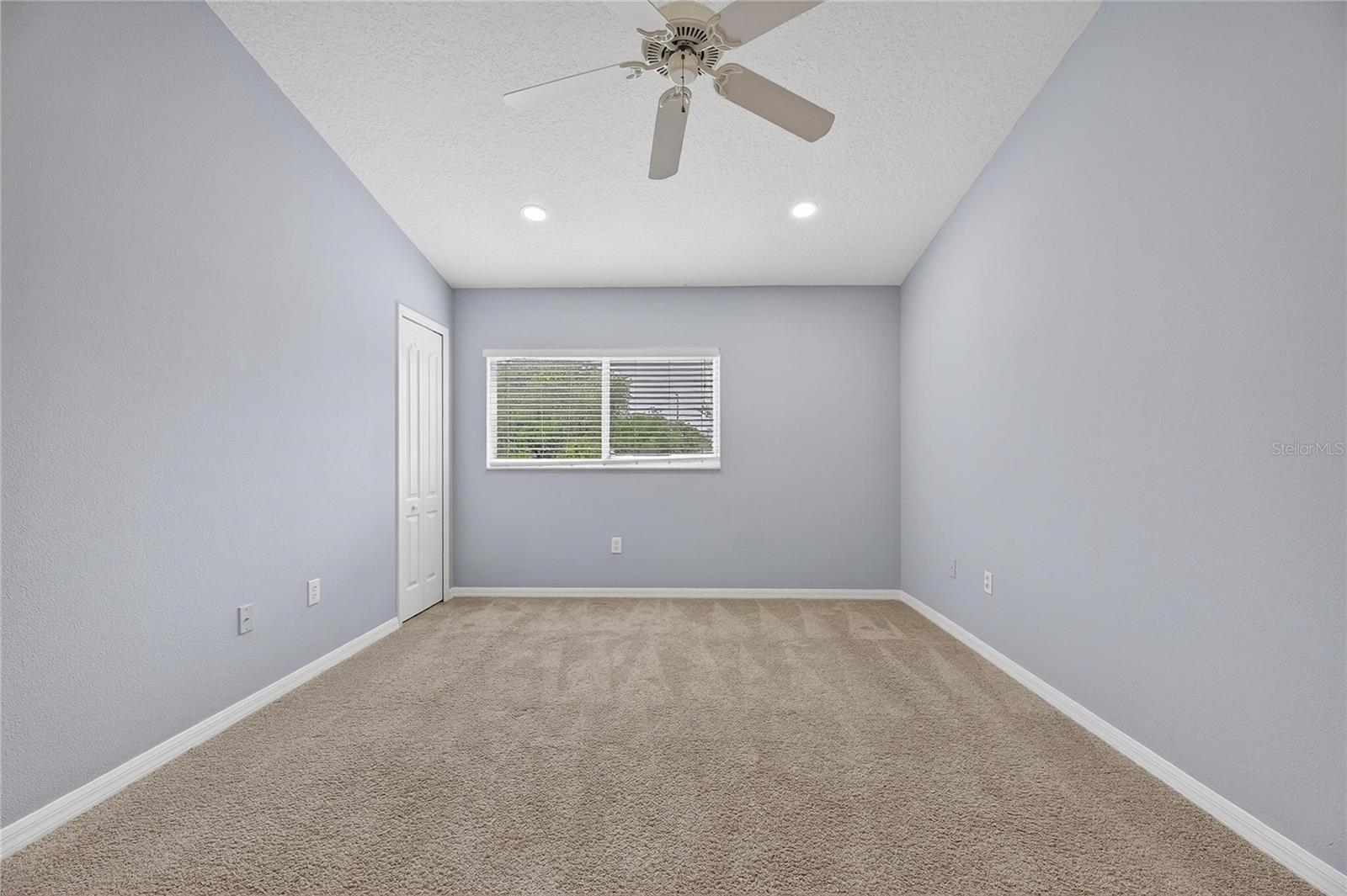 13123 KINGS CROSSING DR, GIBSONTON, FL, 33534