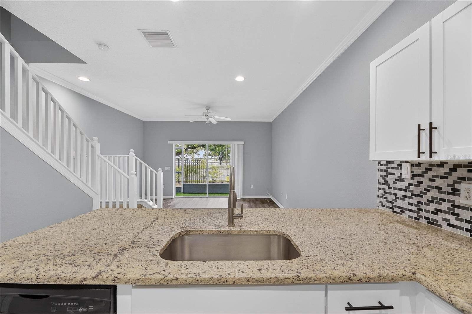 13123 KINGS CROSSING DR, GIBSONTON, FL, 33534