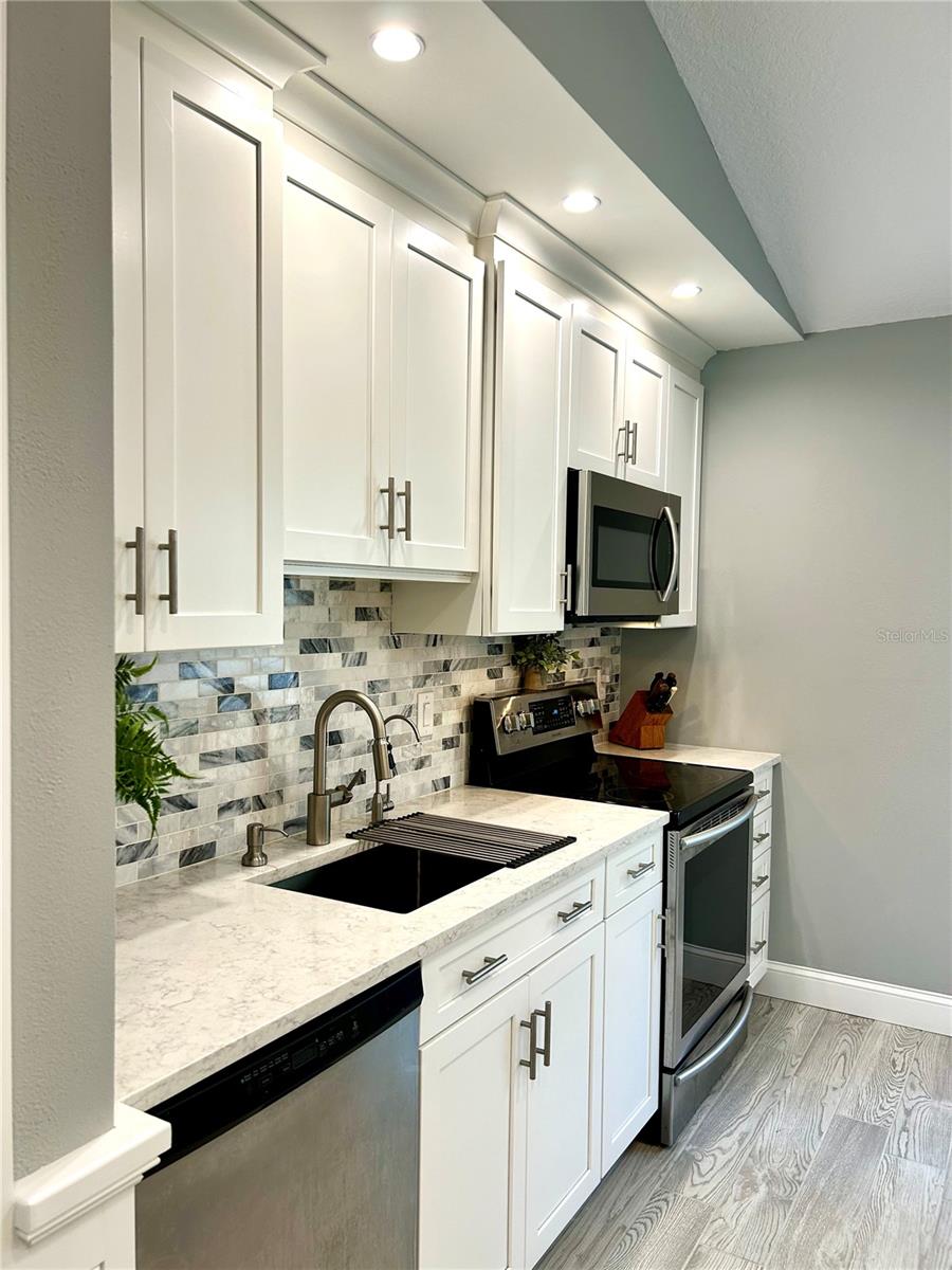 35 RIVERSIDE LN, PALM COAST, FL, 32164